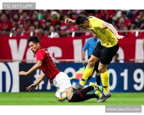 广岛三箭与山东鲁能激战正酣中超球队争夺亚洲赛场荣耀